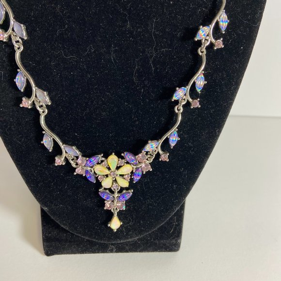 Iridescent Crystal Floral Statement Necklace - Picture 5 of 14